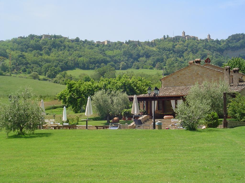Agriturismo Tre Querce Penna San Giovanni Bagian luar foto