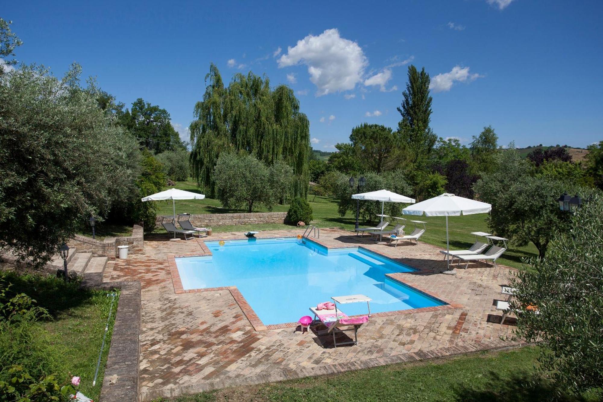 Agriturismo Tre Querce Penna San Giovanni Bagian luar foto